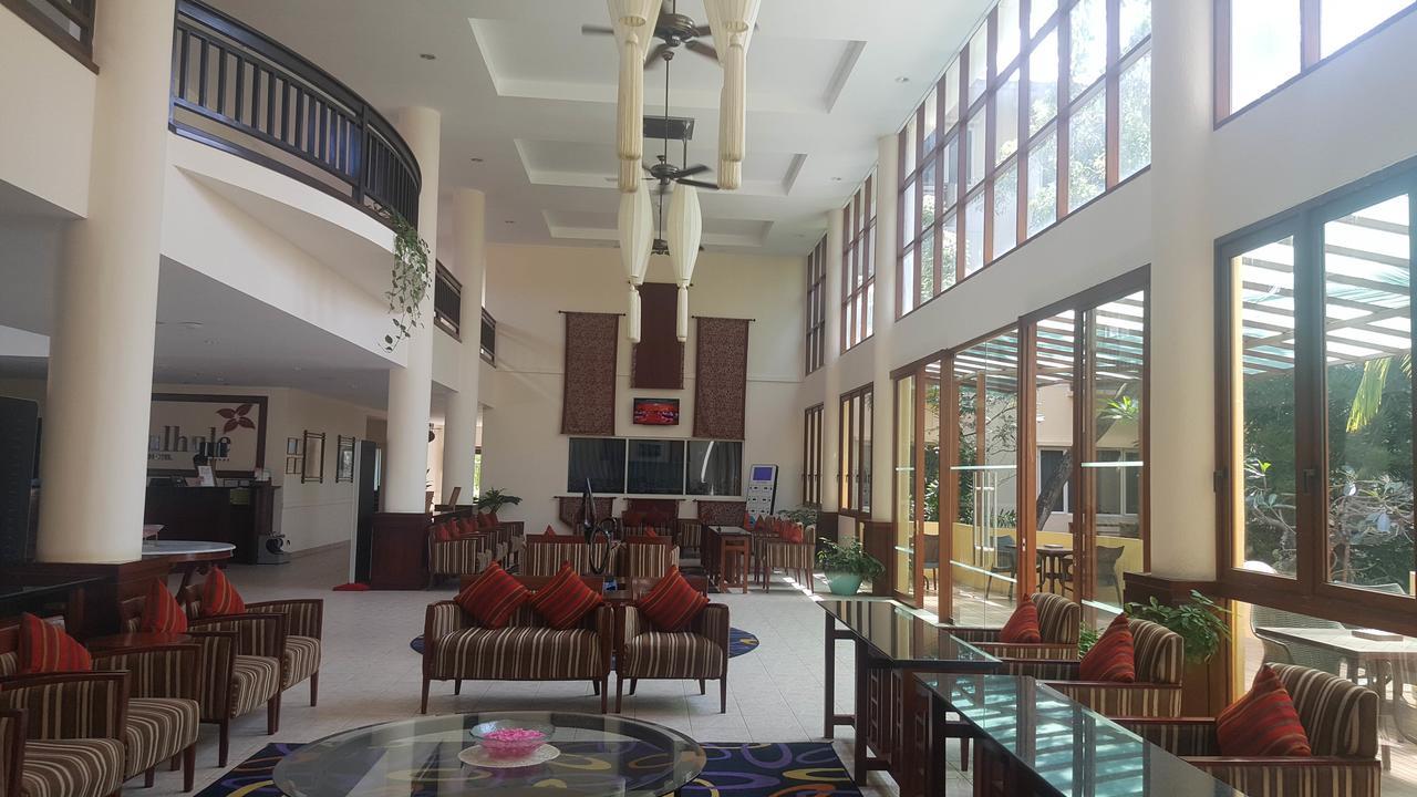 Hulhule Island Hotel Male Ngoại thất bức ảnh
